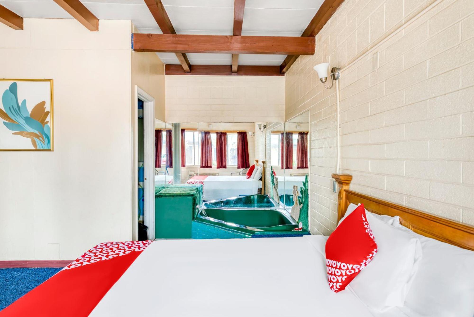 Oyo Oasis Motel Las Vegas I-15 Extérieur photo